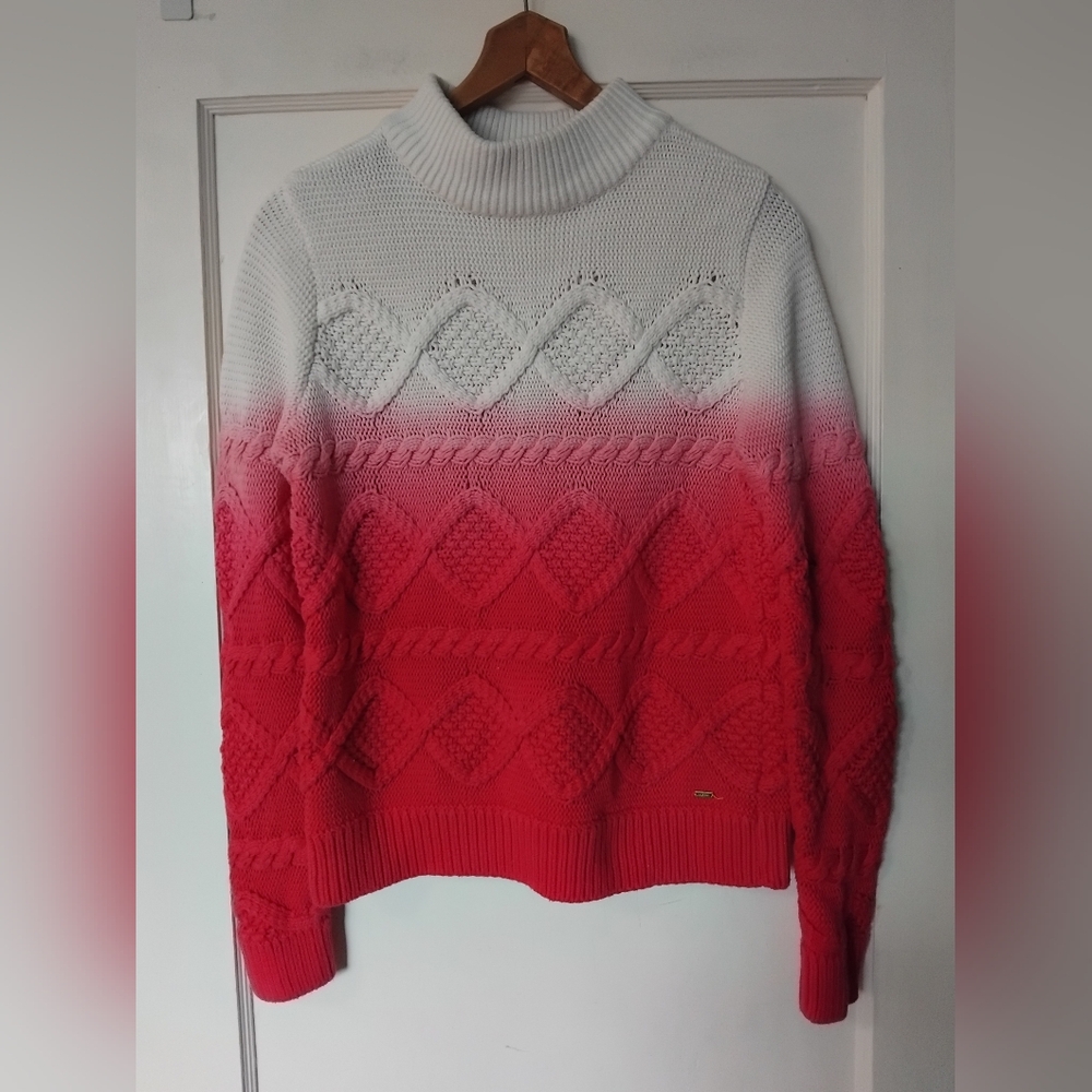 💕Super Cute Cozy Wool Sweater💗🤍
